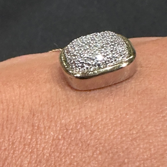 New 18k & Silver Diamond Cluster Pendant - Picture 8 of 12